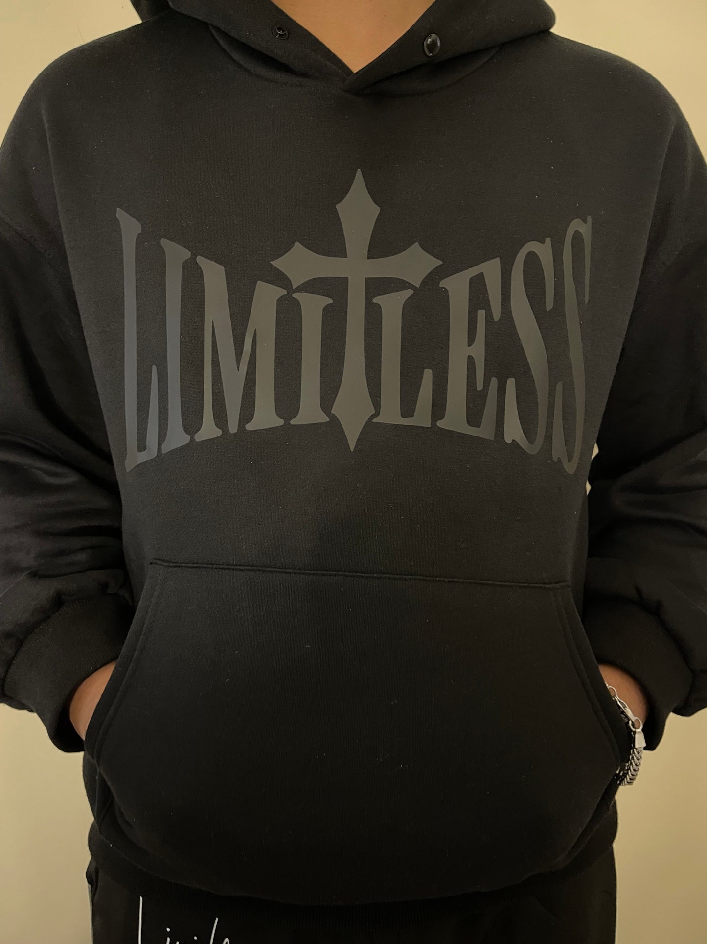 LimitLess Tracksuit - Hoodie